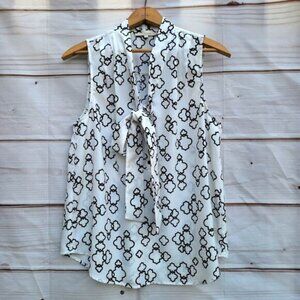 41 Hawthorn Astrid White Sleeveless Henley Blouse with Tie Size Large L